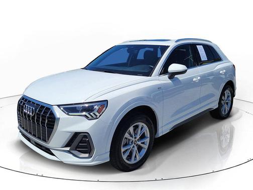 Arkona White 2025 Audi Q3 Premium 45 TFSI S line quattro Tiptronic