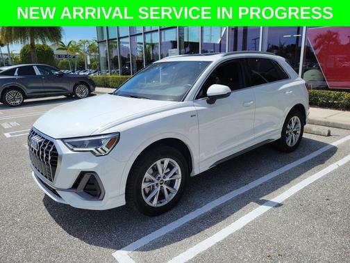 Arkona White 2025 Audi Q3 Premium 45 TFSI S line quattro Tiptronic