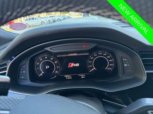 Waitomo Blue Metallic 2024 Audi RS Q8 4.0T