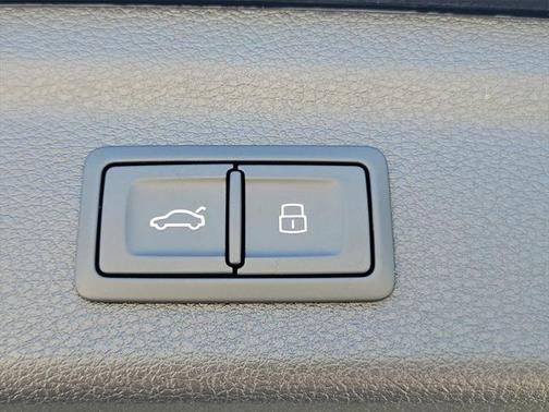 2025 Audi Q3 45 S line Premium Plus