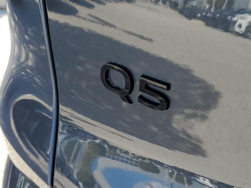2025 Audi Q5 Premium Plus TFSI quattro S tronic