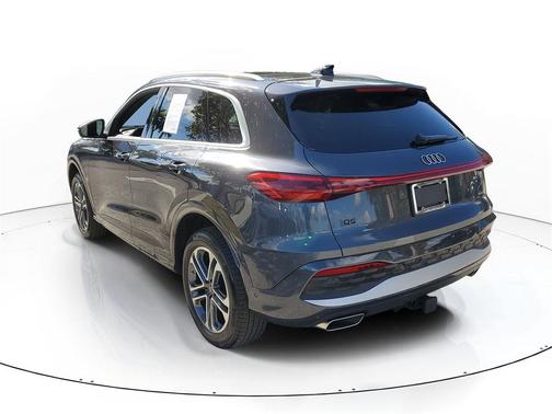 2025 Audi Q5 Premium Plus TFSI quattro S tronic