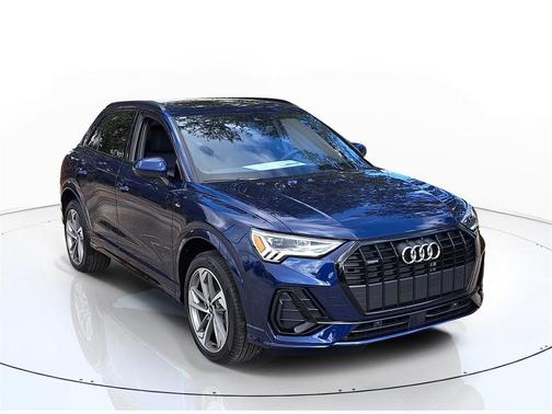 2025 Audi Q3 Premium 45 TFSI S line quattro Tiptronic