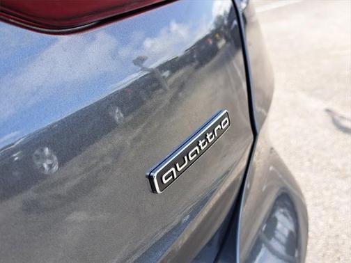 2025 Audi Q3 45 S line Premium Plus