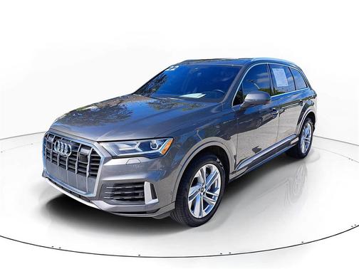 2022 Audi Q7 55 Premium Plus