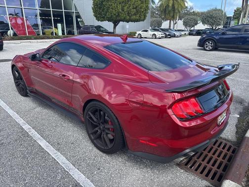 2020 Ford Shelby GT500 Base