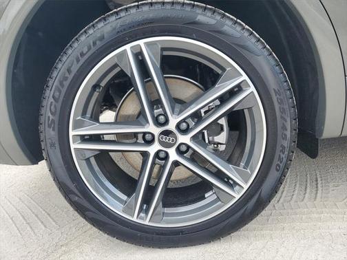 2025 Audi Q5 55 S line Premium Plus