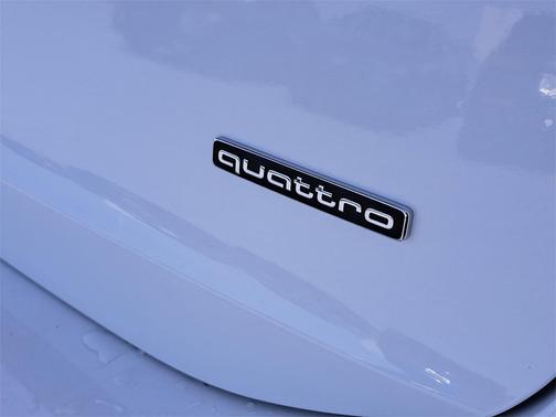 2025 Audi A6 e-tron Premium Plus