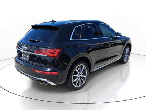 2022 Audi SQ5 3.0T Premium Plus