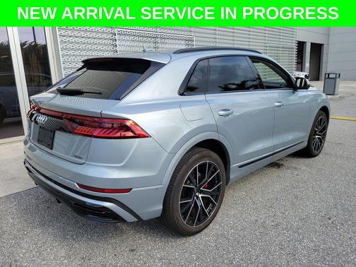 Satellite Silver Metallic 2023 Audi Q8 55 Premium Plus