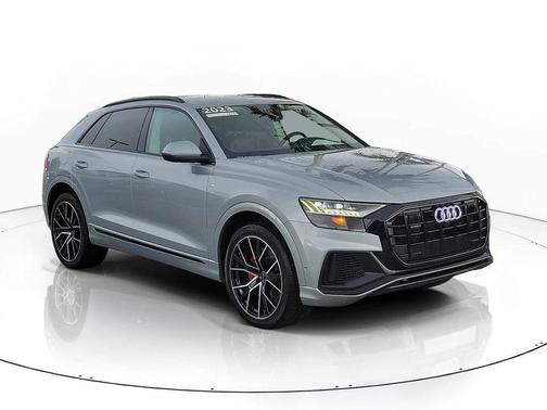 Satellite Silver Metallic 2023 Audi Q8 55 Premium Plus