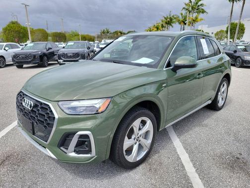2023 Audi Q5 45 S line Premium Plus