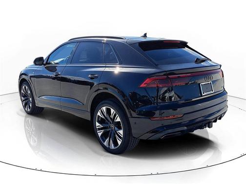 2026 Audi Q8 55 Premium Plus