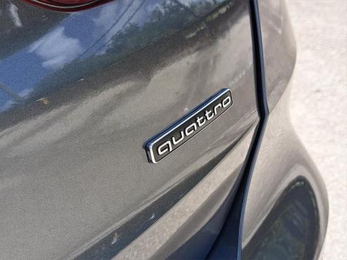 2025 Audi Q3 45 S line Premium Plus