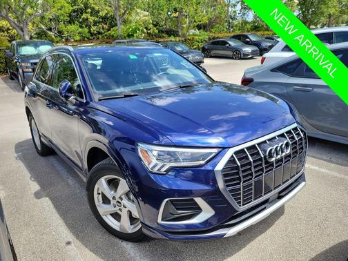2021 Audi Q3 40 Premium Plus