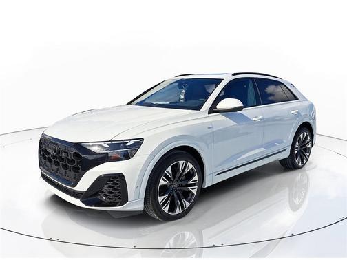 2025 Audi Q8 55 Premium Plus