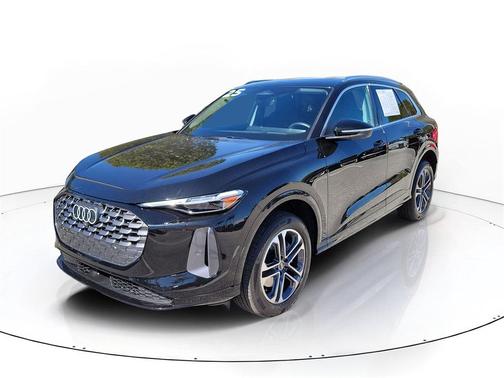 2025 Audi Q5 Premium Plus TFSI quattro S tronic