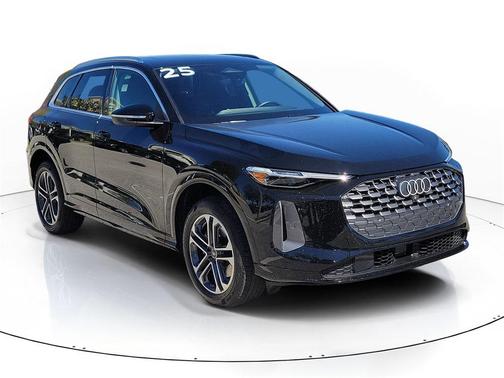 2025 Audi Q5 Premium Plus TFSI quattro S tronic