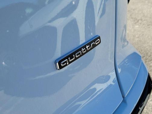 Glacier White Metallic 2026 Audi Q3 TFSI quattro S tronic