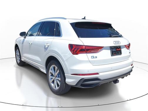 2025 Audi Q3 45 S line Premium Plus