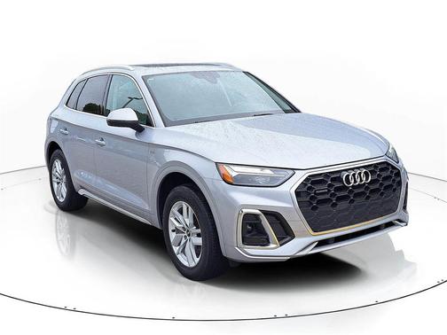 2022 Audi Q5 45 S line Premium