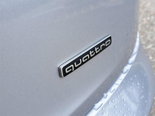 2022 Audi Q5 45 S line Premium