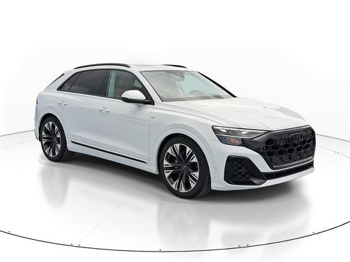 2025 Audi Q8 55 Premium Plus