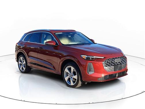 2025 Audi Q5 Premium Plus