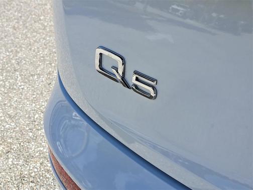 2021 Audi Q5 45 Prestige