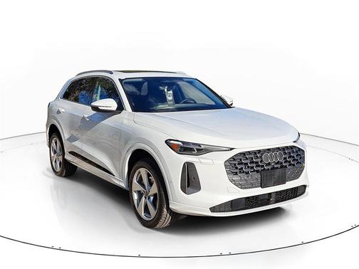 2025 Audi Q5 Premium Plus TFSI quattro S tronic