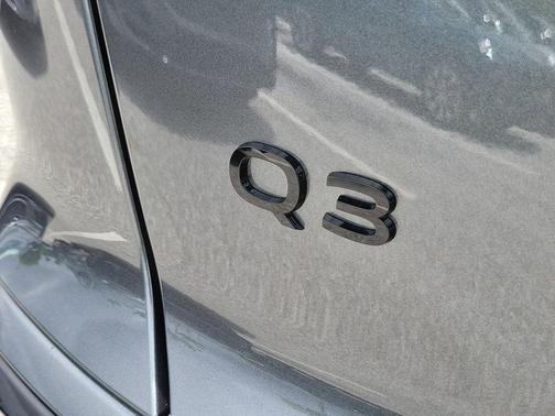 Daytona Gray Pearl Effect 2026 Audi Q3 TFSI quattro S tronic