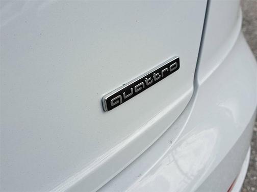 2026 Audi Q8 55 Premium