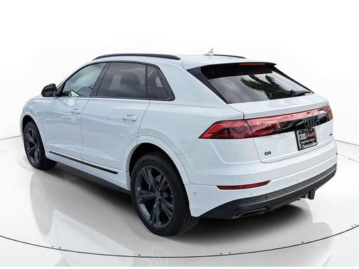 2026 Audi Q8 55 Premium