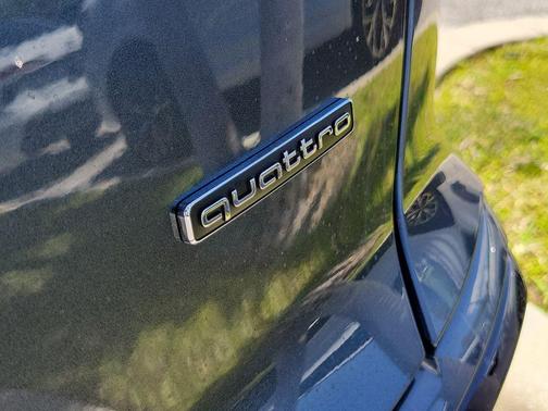 Daytona Gray Pearl Effect 2026 Audi Q3 TFSI quattro S tronic