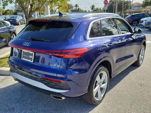 2025 Audi Q5 Premium Plus TFSI quattro S tronic