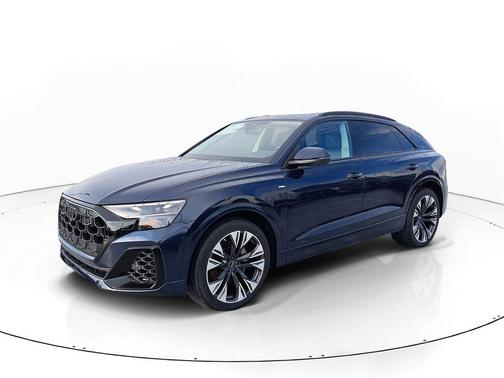 2025 Audi Q8 55 Premium Plus