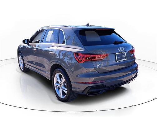 2022 Audi Q3 45 S line Premium Plus