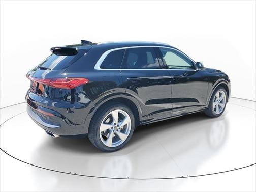 2025 Audi Q5 Prestige