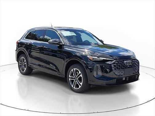 2025 Audi Q5 Premium