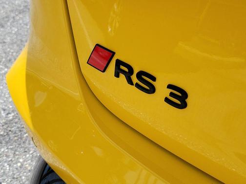 Vegas Yellow 2026 Audi RS 3 TFSI quattro S tronic