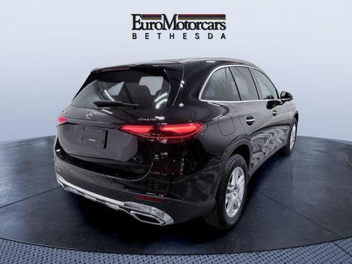 2026 Mercedes-Benz GLC 300 4MATIC