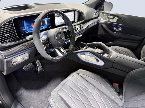 Obsidian Black Metallic 2026 Mercedes-Benz AMG GLS 63 Base