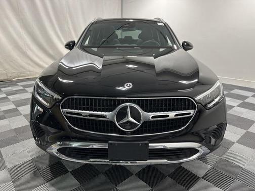 2025 Mercedes-Benz GLC 300 4MATIC