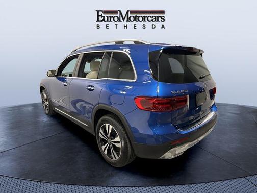 2025 Mercedes-Benz GLB 250 4MATIC