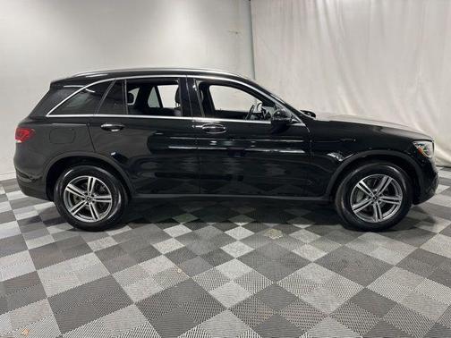 Black 2021 Mercedes-Benz GLC 300 4MATIC