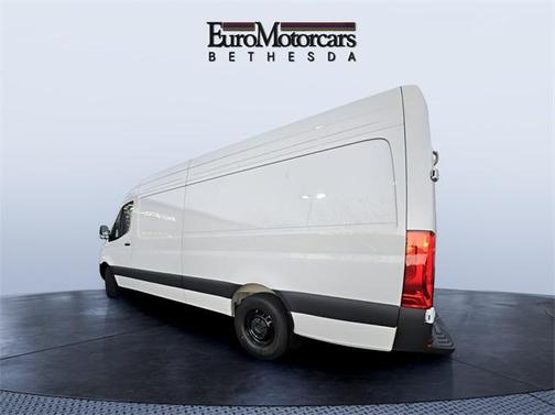 2025 Mercedes-Benz Sprinter 2500 High Roof
