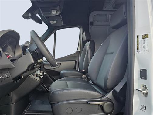 2025 Mercedes-Benz Sprinter 2500 High Roof