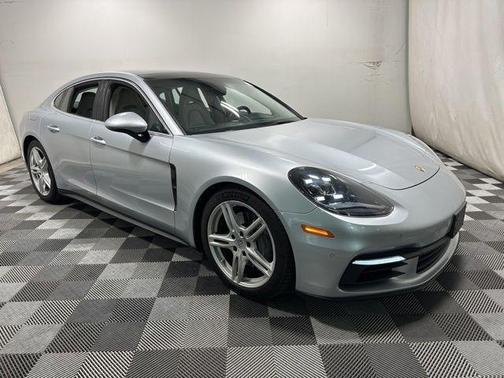 Silver 2017 Porsche Panamera 4S