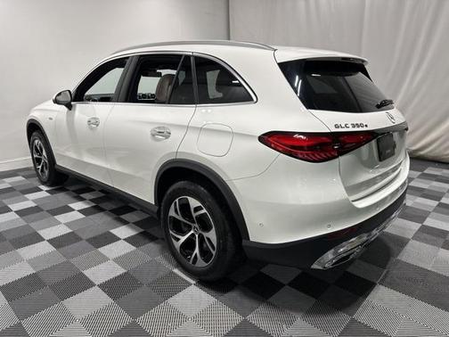 2025 Mercedes-Benz GLC 350e Base