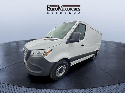 Arctic White 2026 Mercedes-Benz Sprinter 2500